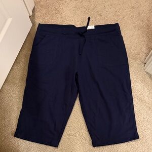 Made 4 Life women Navy blue capris drawstring waist. NWT
